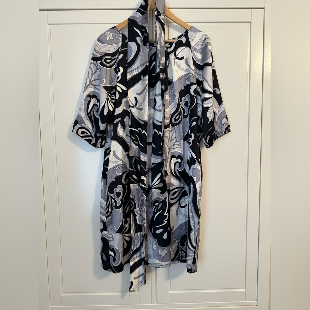 Women’s Silk Tunic, can be worn with or without belt
